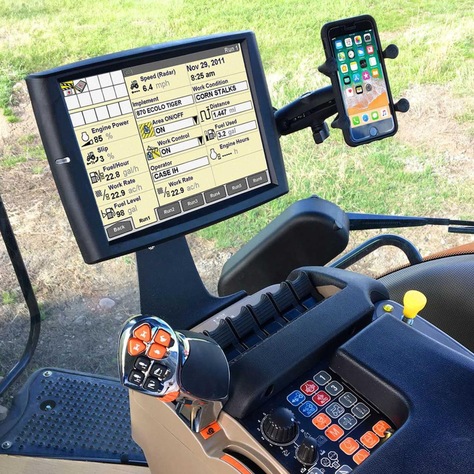 5. AFS Pro 700 Display.jpg