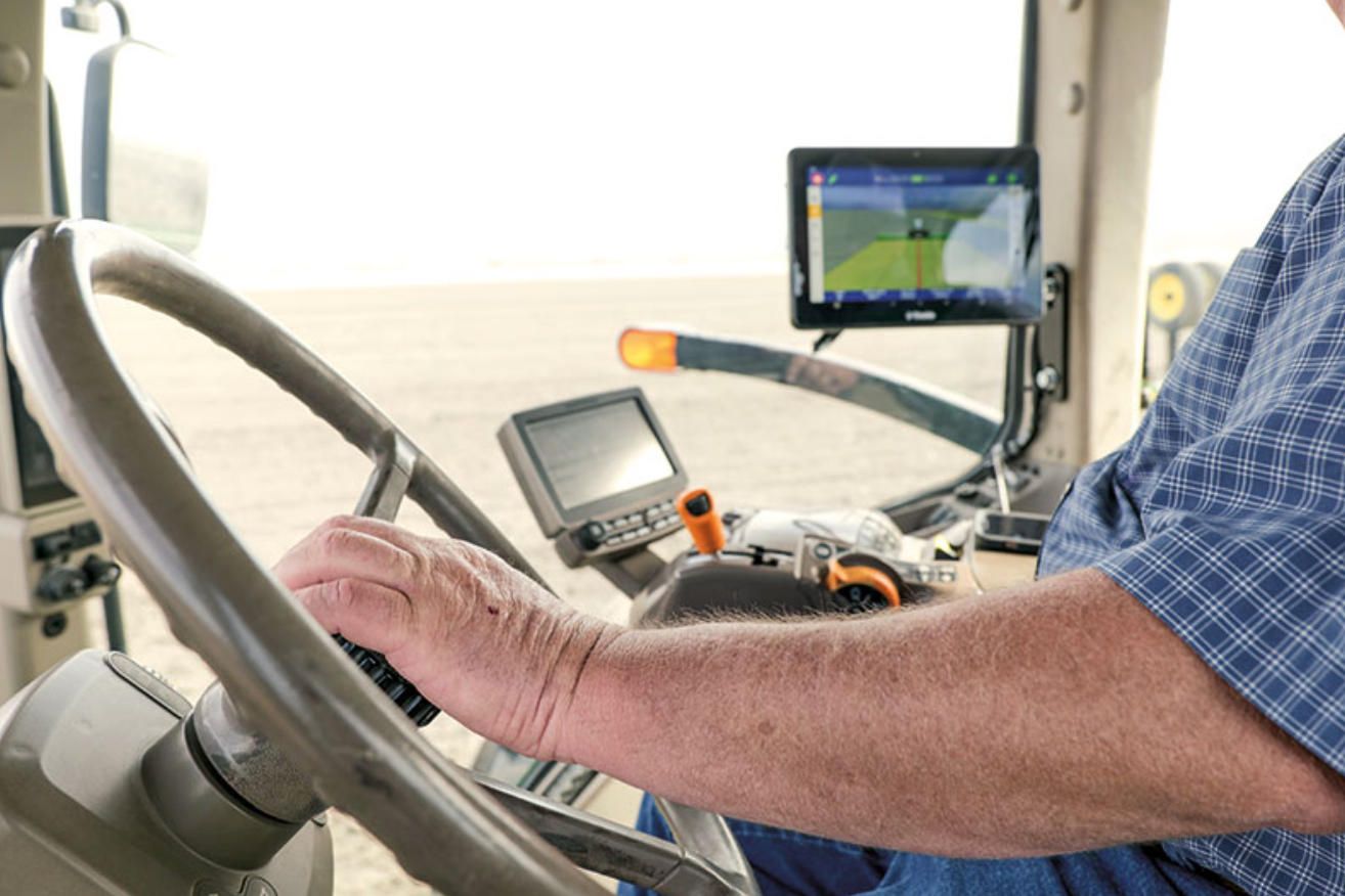 6. aftermarket tractor GPS.jpg