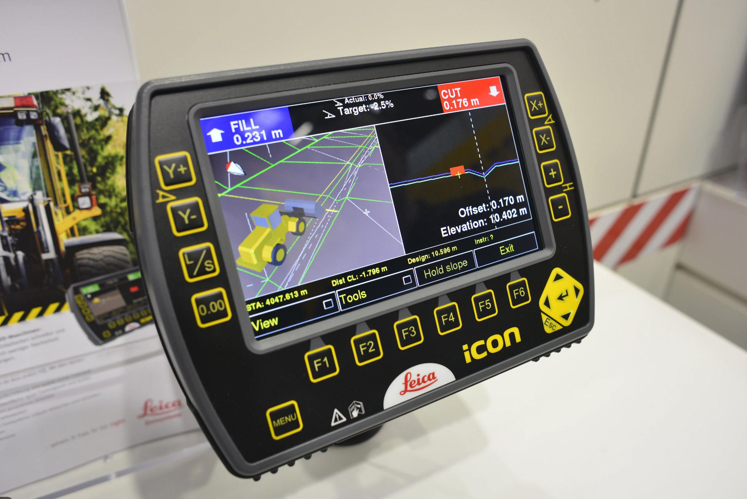 7. Leica iGD4 display.jpg